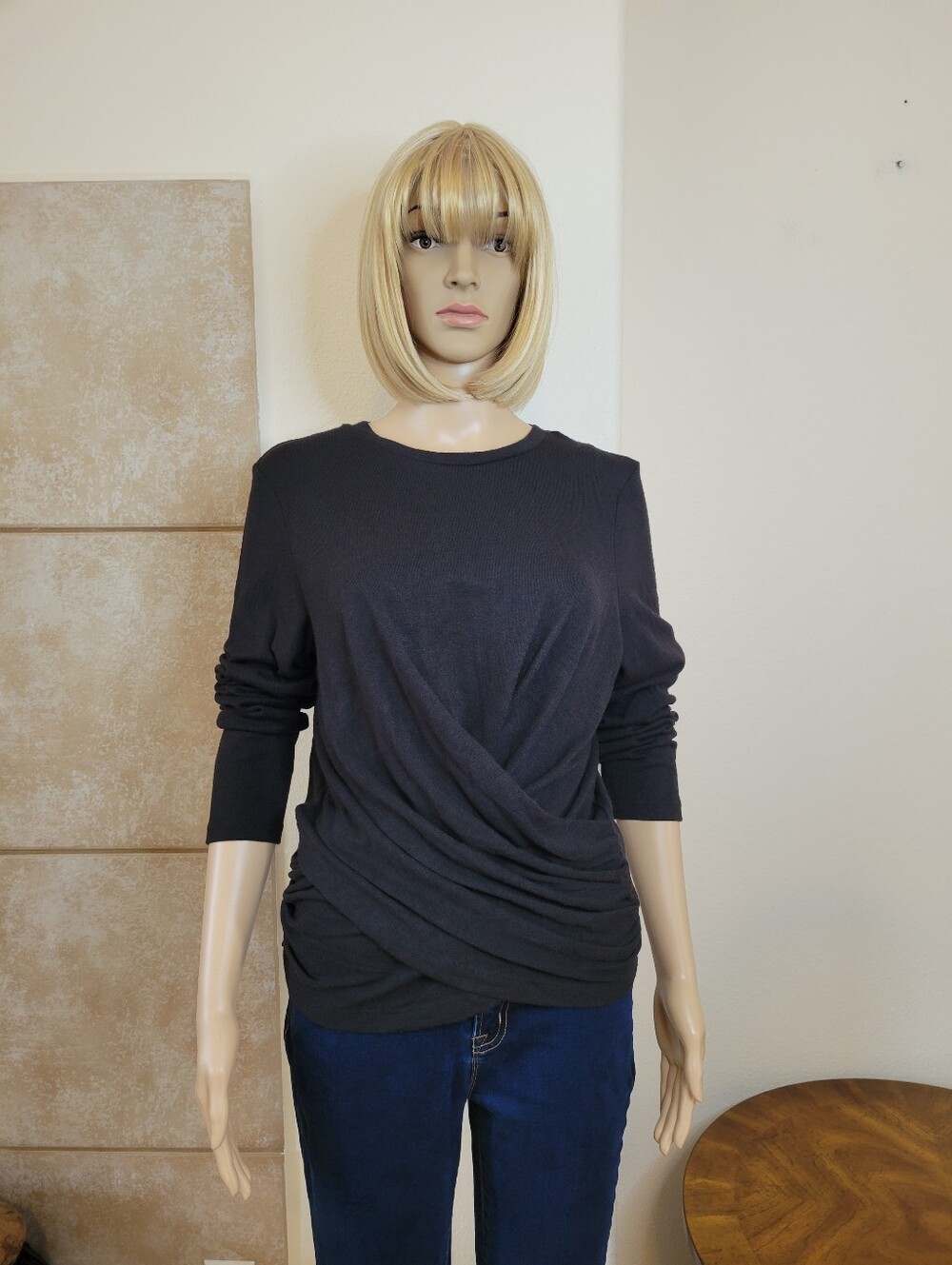 Joe’s Jeans Collection Black Ellie Asymmetric Twist Front Top Knit XL Black
